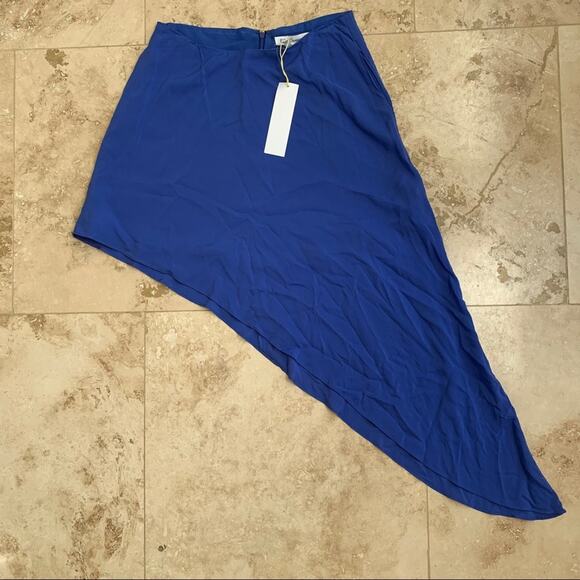 BCBG generation a symmetrical flow skirt lapis 4 - Picture 6 of 11